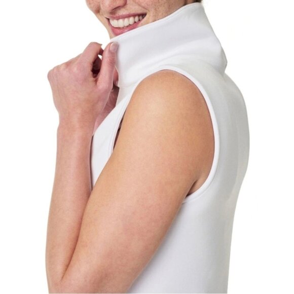 Spanx AirEssentials Polo Tank Vivid White V-Neck Sleeveless Collared Blouse Top - Picture 4 of 12